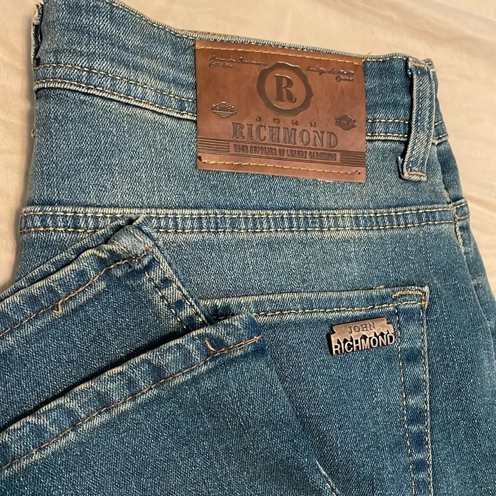 JOHN RICHMOND SLIM STRAIGHT DENIM labeled size 36x31 (waist measurement is 16”) - Picture 1 of 12